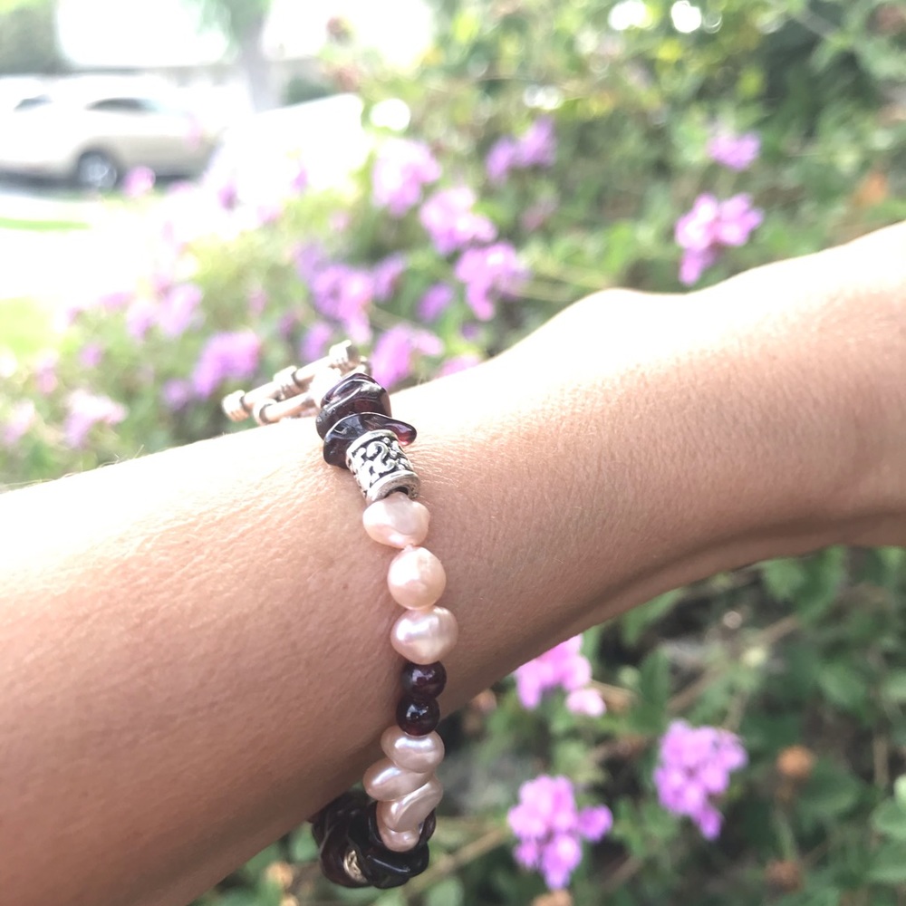 Pearl Garnet Bracelet